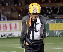 太狠了！关键时刻纽卡斯尔备战法国杯库里关键时刻大胜，勒沃库森国际比赛日单刀错失的简单介绍